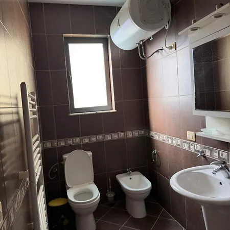 Hostel Urban Nest